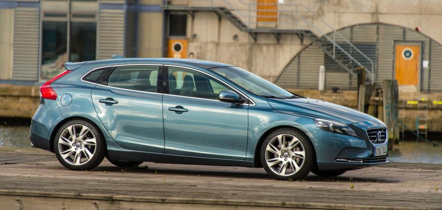  Volvo V40 2012 года  (фото 93 из 183)